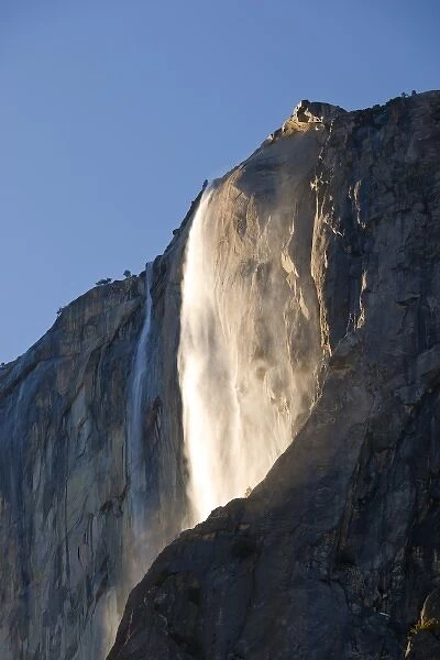 CA, Yosemite NP, El Capitan and Horsetail Falls