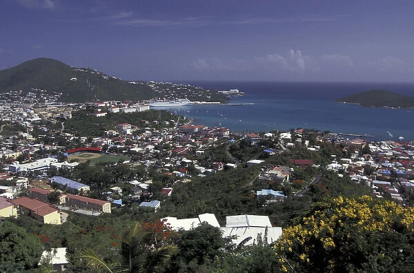 CARIBBEAN, St. Thomas, Charlotte Amalie View of city and harbor