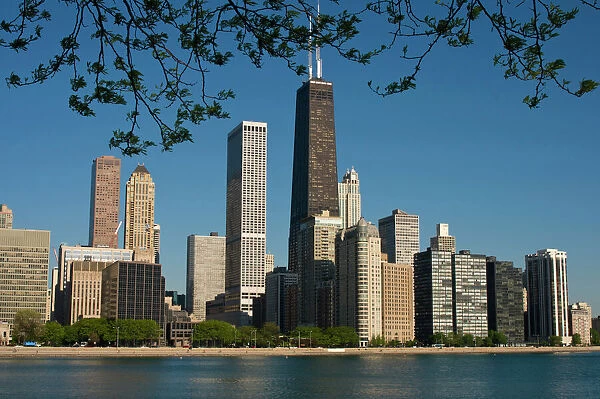 Chicago skyline and Lake Michigan, Lake Shore Drive and Michigan Avenue