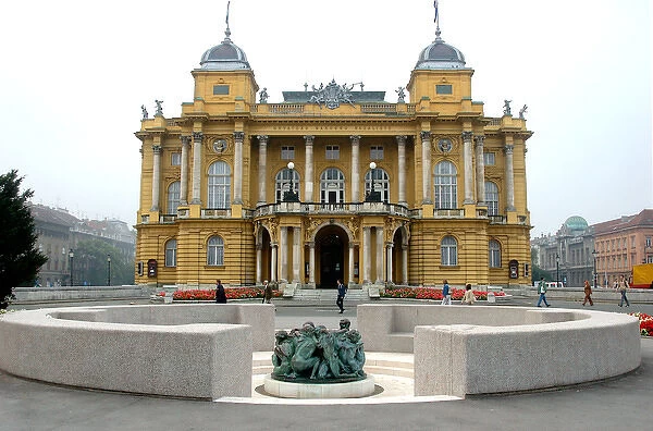 05. Croatia, Zagreb, Croatian National Theatre and The Well of Life