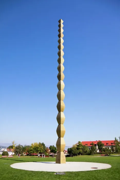 Framed Print : Print of The Endless Column by Constantin Brancusi Framed Print : Print of The Endless Column by Constantin Brancusi