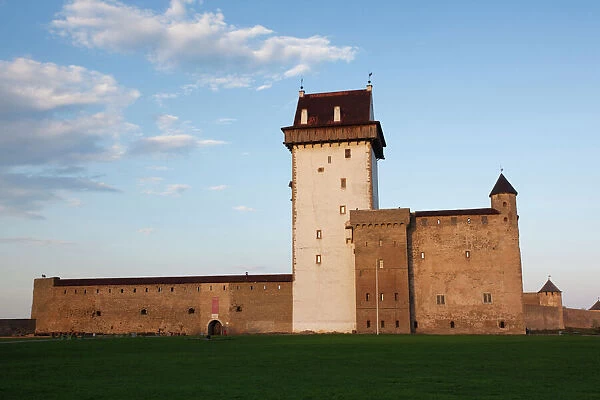 Estonia, Northeastern Estonia, Narva, Narva Castle, 13th century, sunset