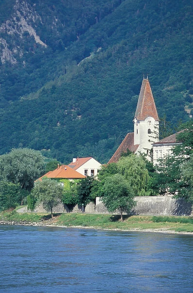 Europe, Austria, Danube River boat trip in Wachau district, near Melk