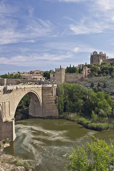 Europe, Spain, Toledo, St. Martins Bridge (Puente de San Martin) over the Tagus
