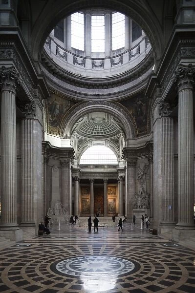 France, Paris, The Pantheon, interior