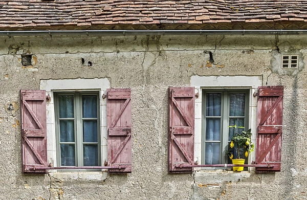 France, Saint-Cirq Lapopie. Windows and shutters