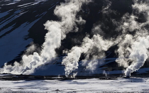 Iceland, Hverir. Geothermal steam vents. Credit as: Bill Young  /  Jaynes Gallery  /  DanitaDelimont
