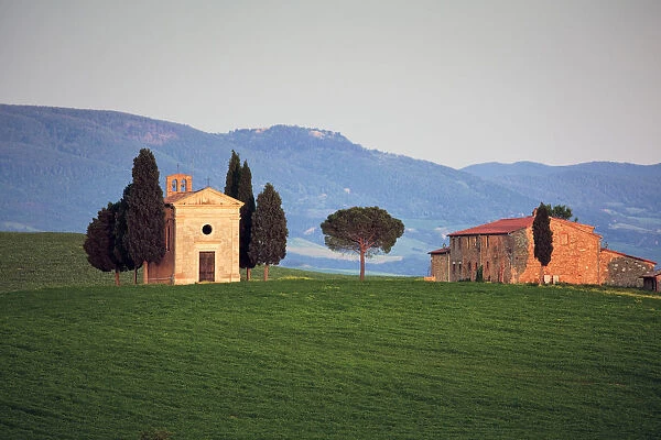 Italy, Tuscany, Val d Orcia. Chapel of Vitaleta and house