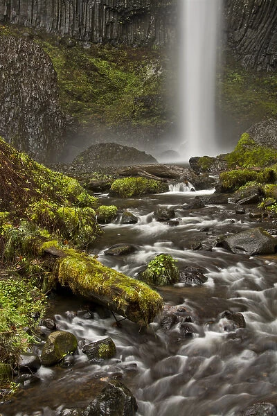 Latourell Falls; Guy S. Talbot State Park; Columbia Gorge; Oregon; USA
