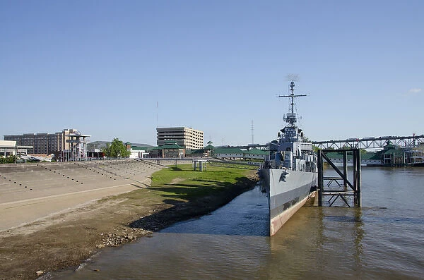 Louisiana, Baton Rouge. Mississippi River port area