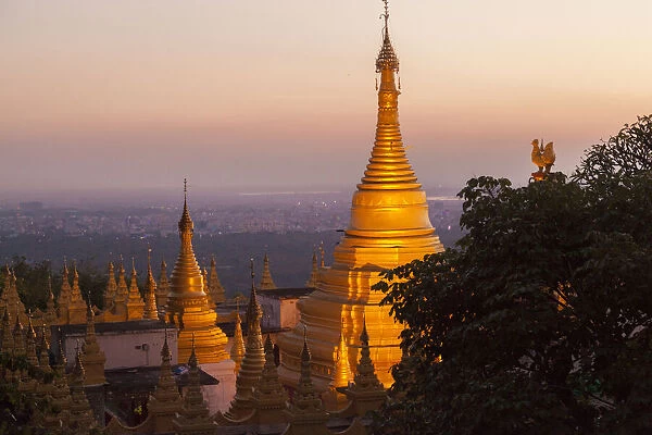 Mandalay Hill, Sutaungpyei Pagoda, Myanmar