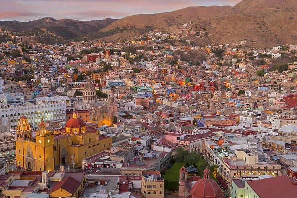Mexico, Guanajuato. Panoramic overview of city