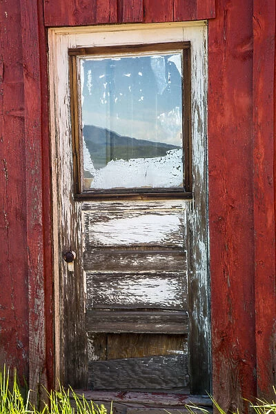 North America; USA; Idaho; Fairfield; Front Door on Old Country Store