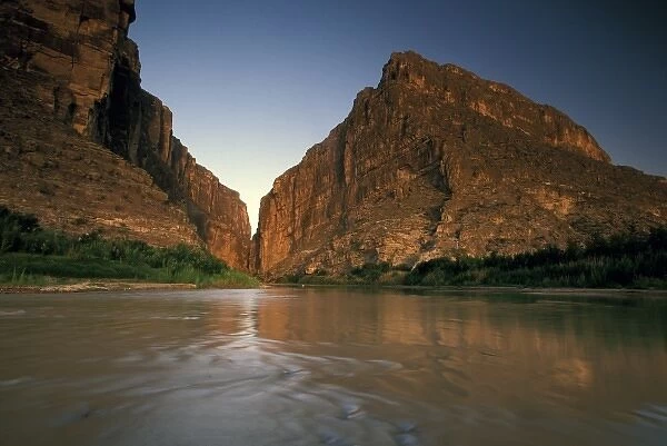 North America, USA, Texas, Big Bend National Park. Rio Grande