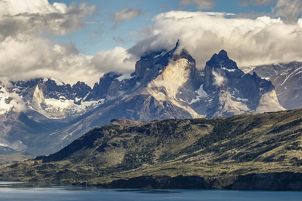 Paine Massif, , Torres del Paine National Park, Chile, South AmericaPatagonia, Patagonia