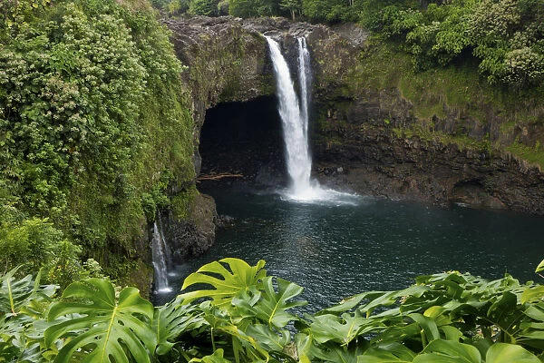 Rainbow Falls, Big Island, Hawaii