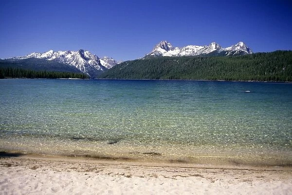 Redfish Lake and the Sawtooth Mountains in Stanley, Idaho