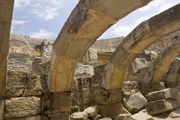 Roman amphitheater of the ancient Hierapolis, Pamukkale, Turkey