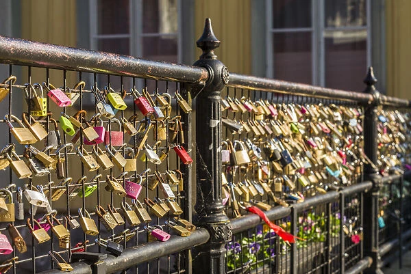 Sweden, Vastmanland, Vasteras, love locks on the Apotekarbron bridge, Old Town