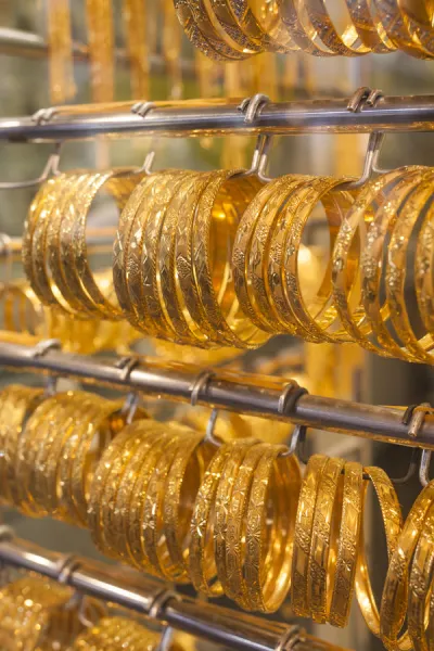 UAE, Dubai, Deira, Gold Souk, gold jewelry