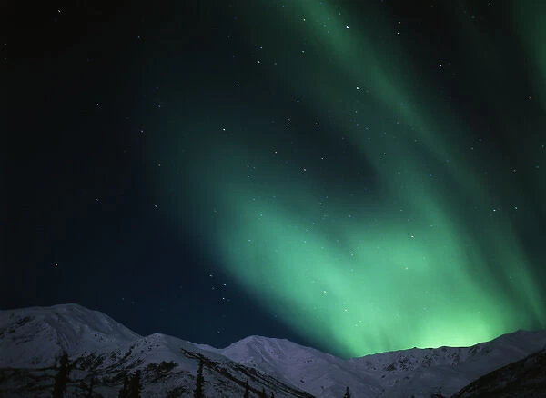 USA, Alaska, Gates Of The Arctic National Park And Preserve, Aurora borealis over