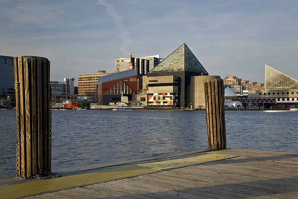 USA, Maryland, MD, Baltimore. Baltimores National Aquarium as seen from across