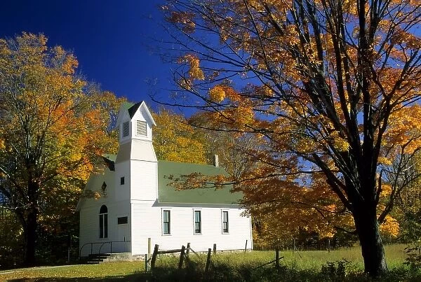 USA, Michigan, Bliss. Pioneer Memorial Church and autumn trees