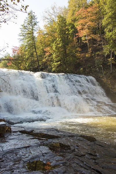 USA, Tennessee. Cane Creek Cascades in Fall Creek Falls State Park