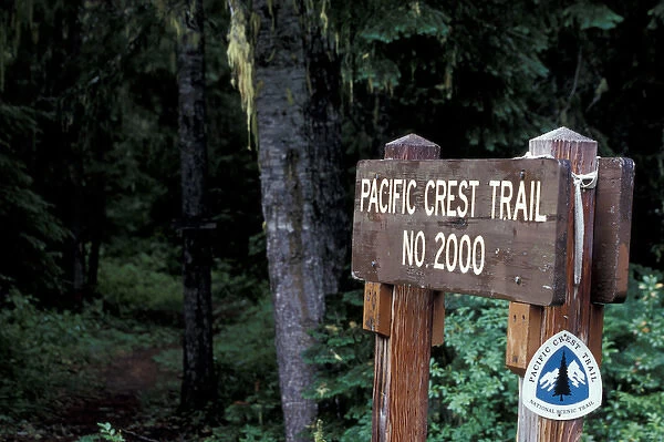 USA, WA, Gifford Pinchot NF. Pacific Crest Trail sign