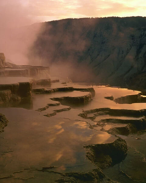 USA, Wyoming, Yellowstone National Park, Rising mists at Mammoth Hot Springs