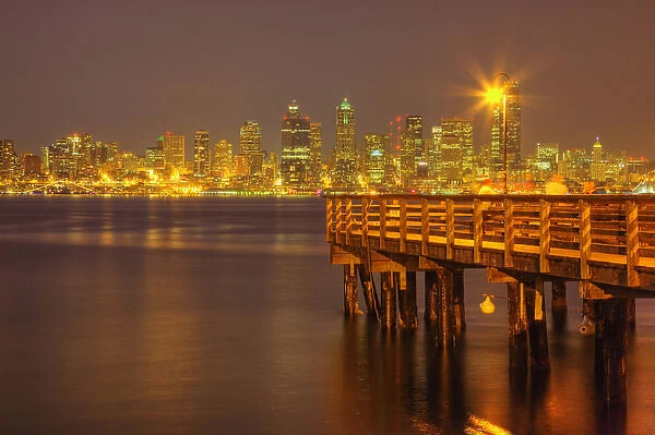 WA, Seattle, Seattle skyline and Elliott Bay from West Seattle