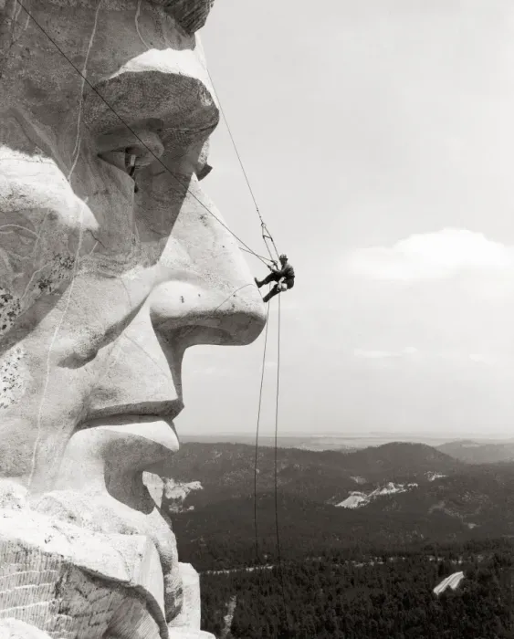 Framed Print : Print of President Abraham Lincoln's face at Mount Rushmore, 1937 Framed Print : Print of President Abraham Lincoln's face at Mount Rushmore, 1937
