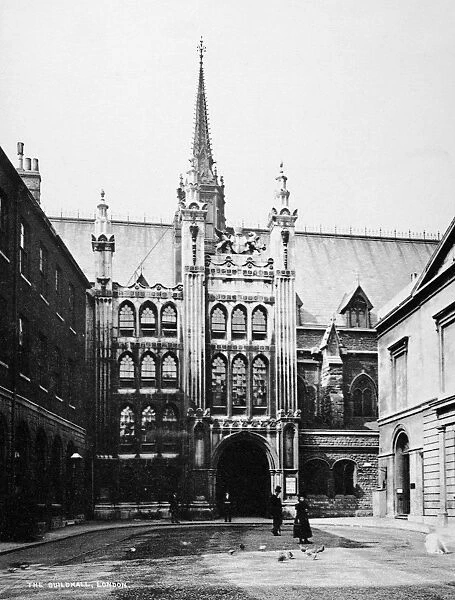 LONDON: GUILDHALL, c1900. View of the Guildhall, London, England. Photographed c1900