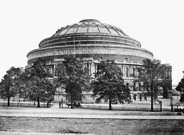 LONDON: ROYAL ALBERT HALL. A view of Royal Albert Hall, London, England