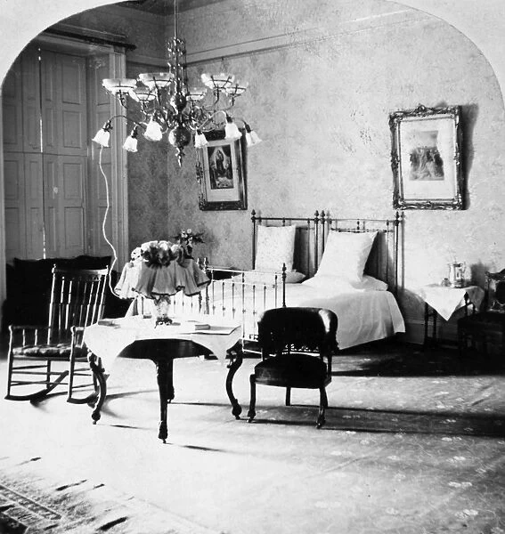 President and Mrs. William McKinleys bedroom. Photographed in 1898