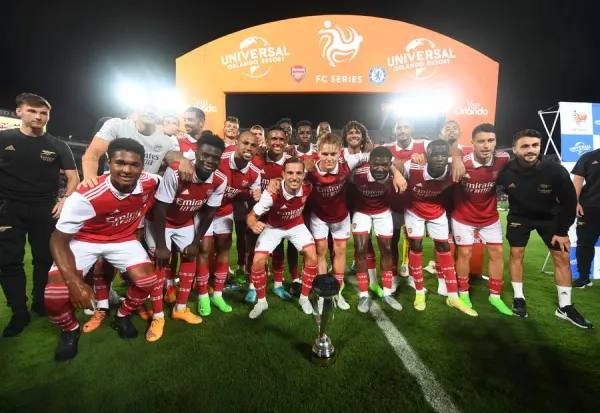 Arsenal Celebrate Victory Over Chelsea Florida Cup 2022-23 Print