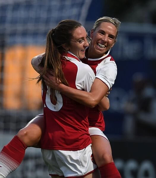 Arsenal Women: Nobbs and Evans Celebrate First Goal Against Everton Ladies (Pre-Season 2017-18)
