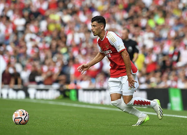 Arsenal's Martinelli Shines in Gunners Victory over Fulham (2023-24)