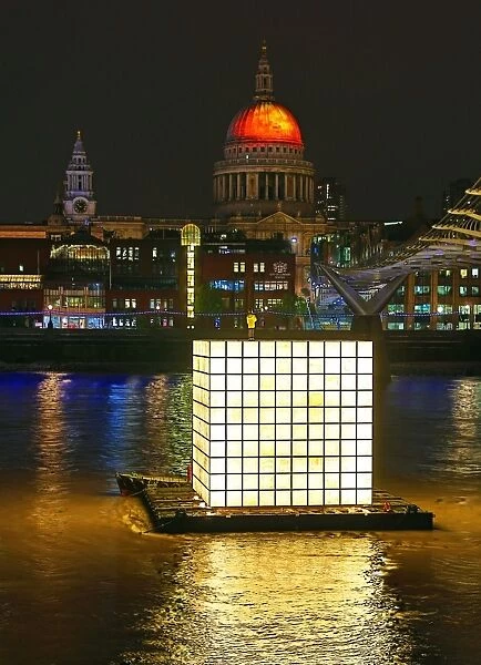 Great Fire of London Anniversary in London and Floating Dreams