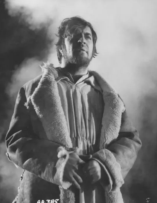 Framed Print : Alan Bates in Far From The Madding Crowd 1967 StudioCANAL Print Framed Print : Alan Bates in Far From The Madding Crowd 1967 StudioCANAL Print