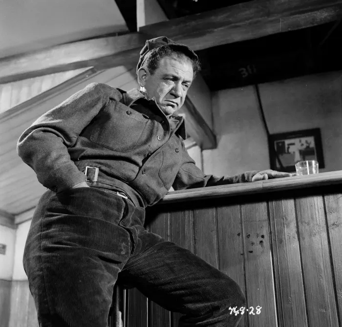 Framed Print : StudioCANAL 1953 Print of Sid James as Hawkins in The Titfield Thunderbolt Framed Print : StudioCANAL 1953 Print of Sid James as Hawkins in The Titfield Thunderbolt