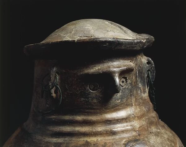 Anthropomorphic terracotta cinerary urn, from Rab, Gdansk, detail