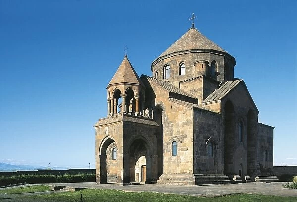 Armenia, Zvartnots, church of Saint Rhipsime (618 ad)
