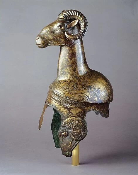 Bronze helmet with silver crest, 550-500 A. C