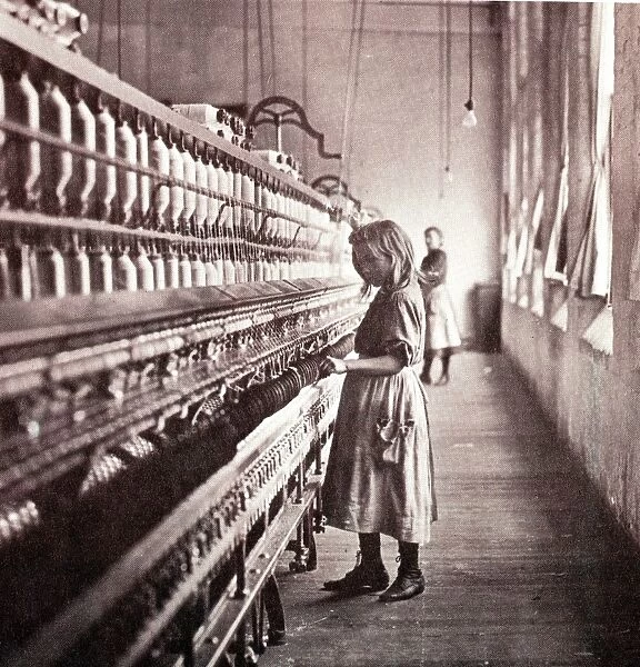 Children working in spinning shed, 1910