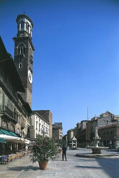 Italy, Veneto, Verona, Piazza delle Erbe, Lamberti Tower