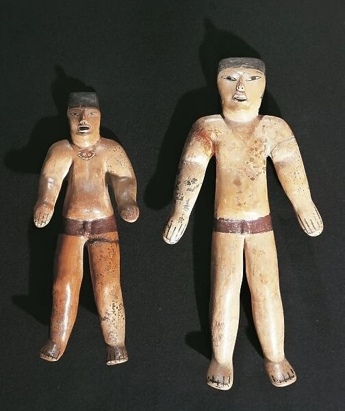 Polychrome ceramic male figures, Peru, Nazca culture