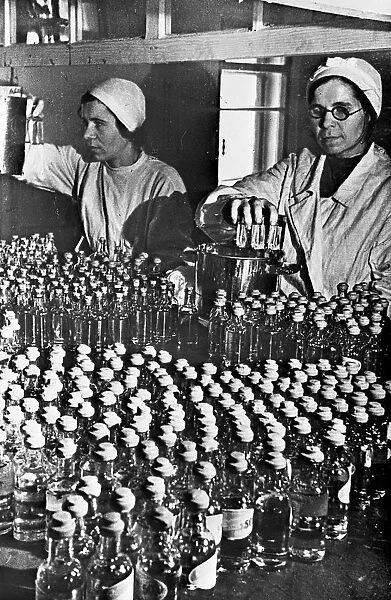 Preparing prescriptions in the Moscow Pharmaceutical Plant, USSR, 1935-1945