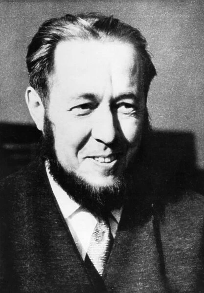 Soviet dissident writer alexander solzhenitsyn, 1960s