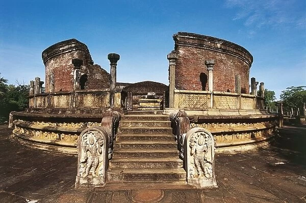 Sri Lanka, Ancient City of Polonnaruwa, Vatadage or Circular relic house